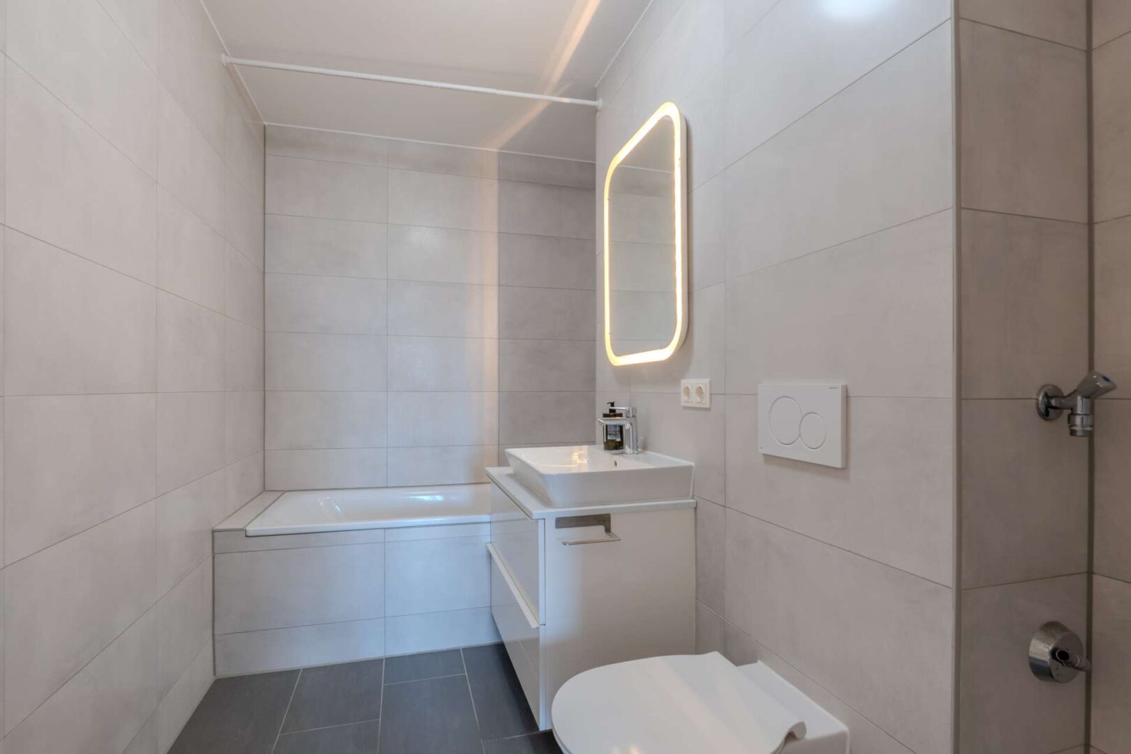 Badezimmer 1