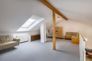 Studio I