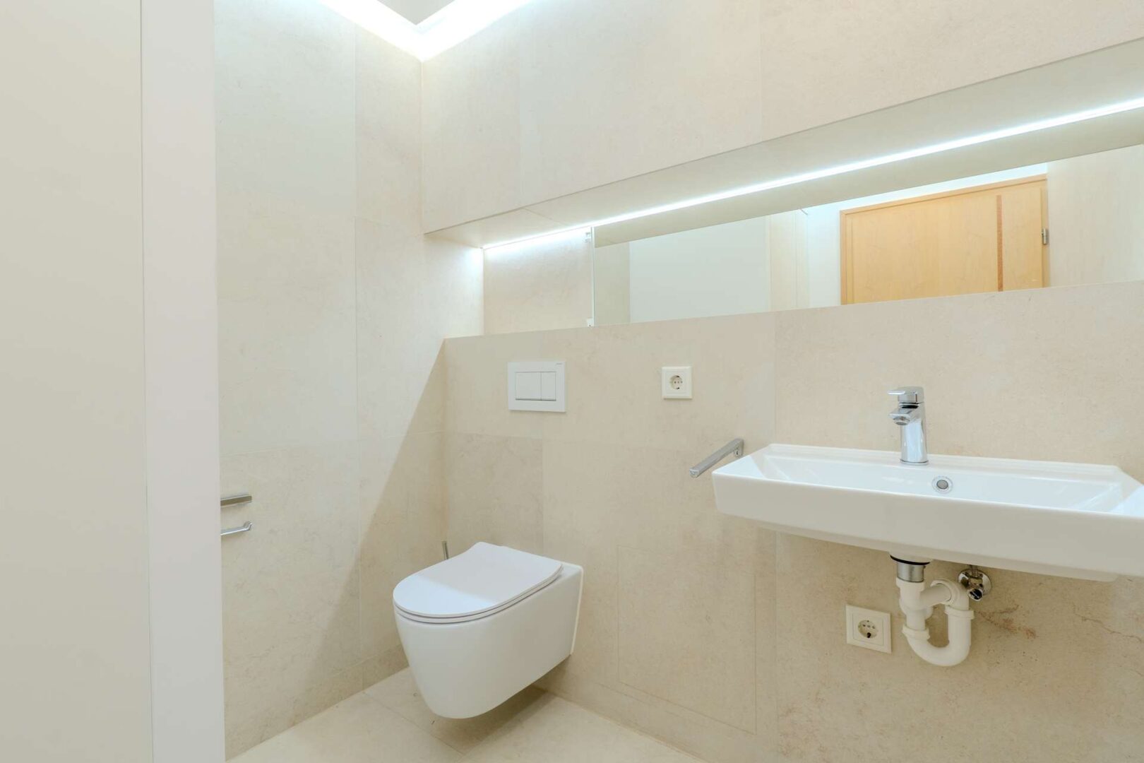 Modernes WC