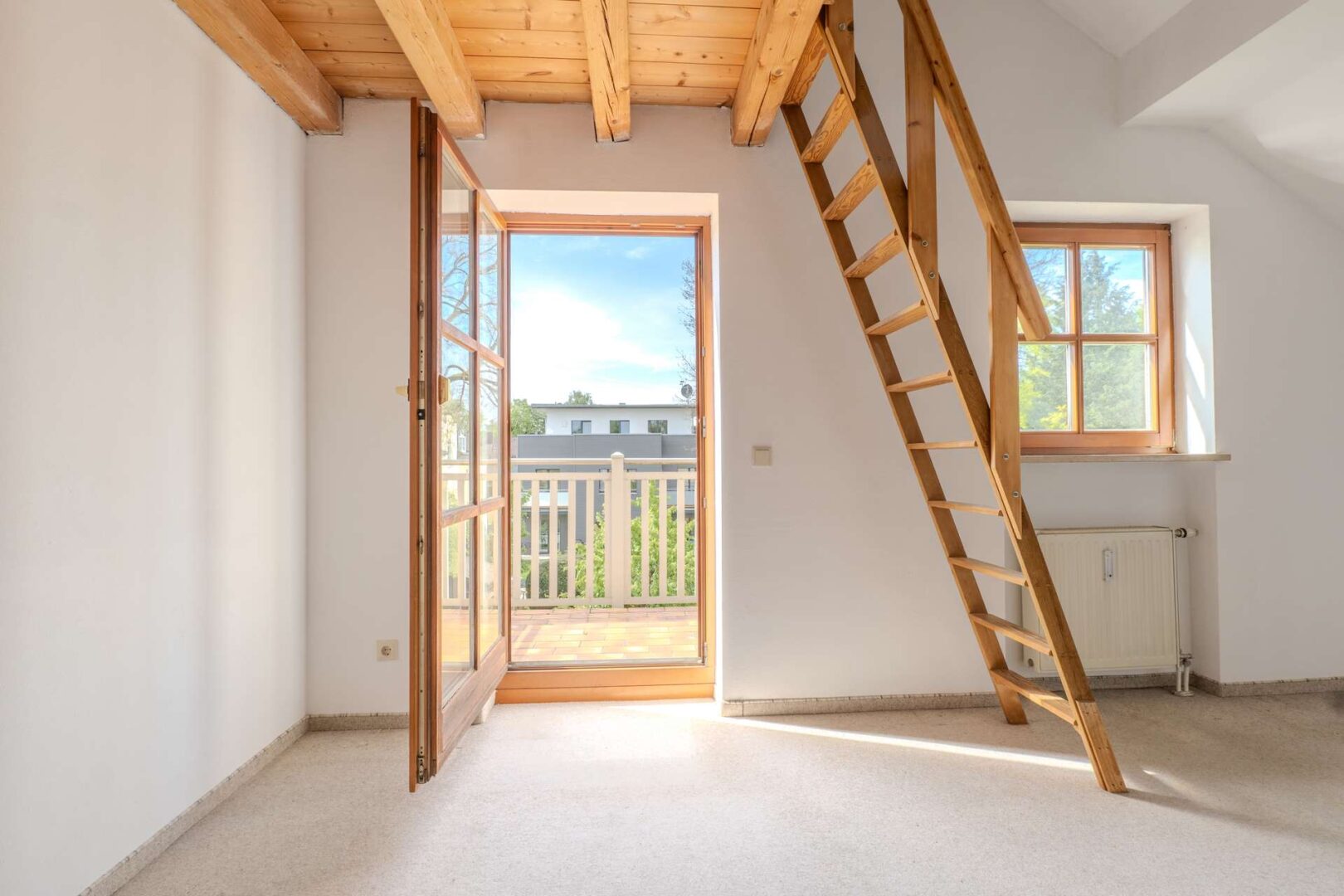 Tür zum Süd-Balkon