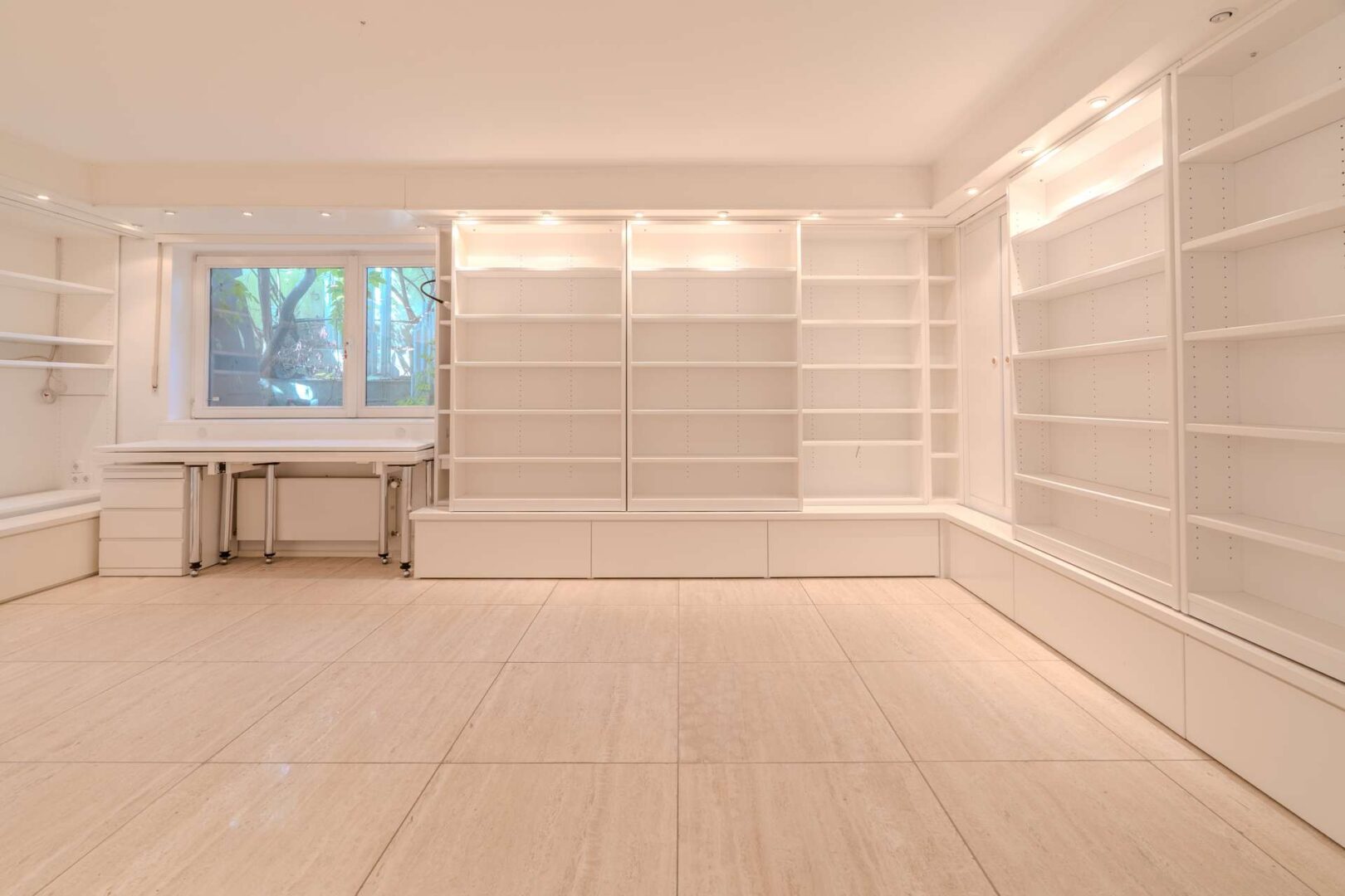 Arbeitszimmer
