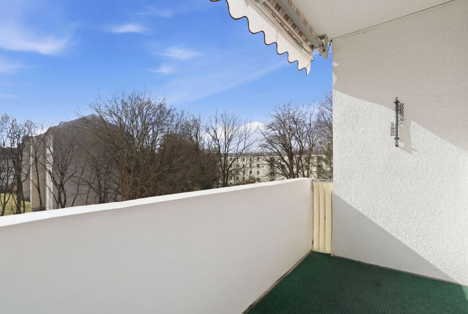 Balkon mit Südausrichtung
