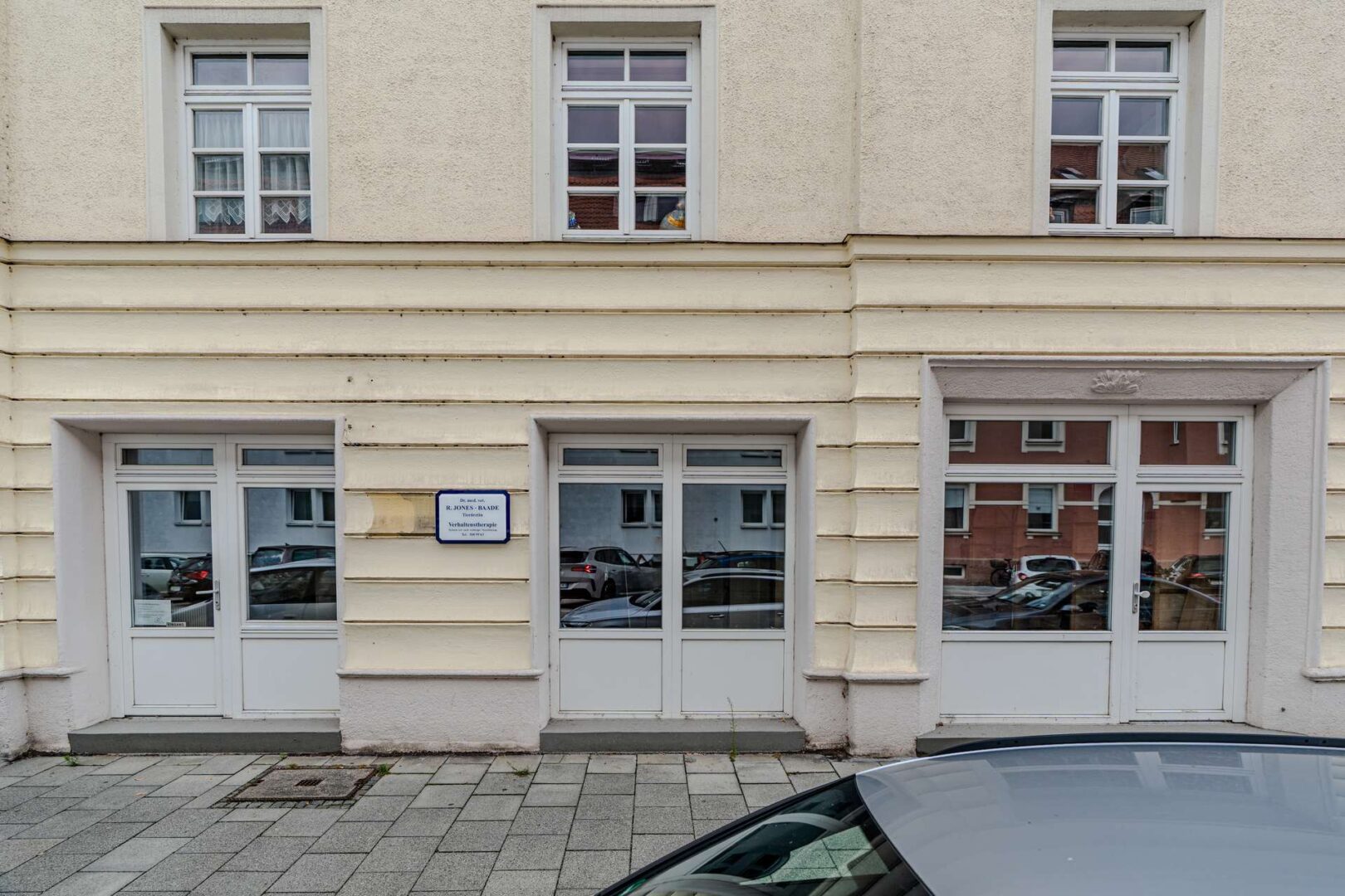 Straßenansicht
